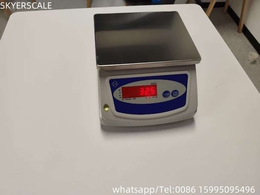 kualitas  IP68 Waterproof 15kg/2g  Digital Weighing Scale  Seafood Electronic Fishing Food Waterproof Scales pabrik