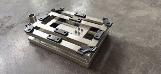 Skala platform penimbang 150kg stainless steel dengan indikator LCD XK3190-A12