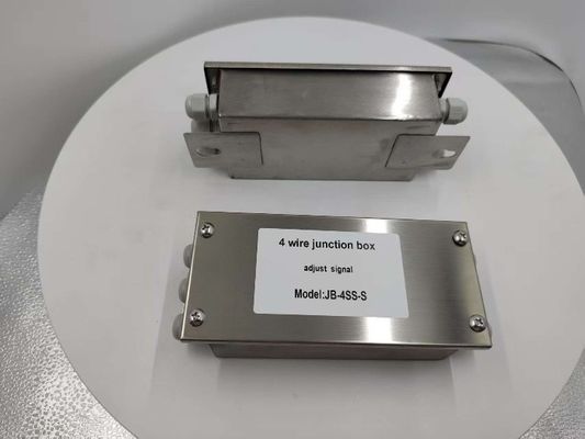 4 Saluran IP67 Waterproof Electrical Converter 4 Line Stainless Steel Load Cell Junction Box Untuk Skala