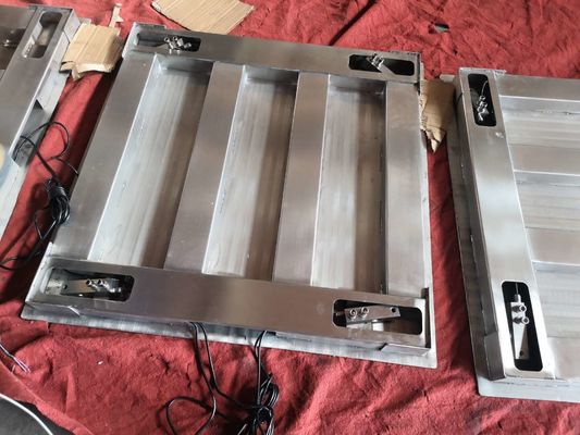 Skala Platform Stainless Steel Brushed Stainless Steel 1,5x2m 3T